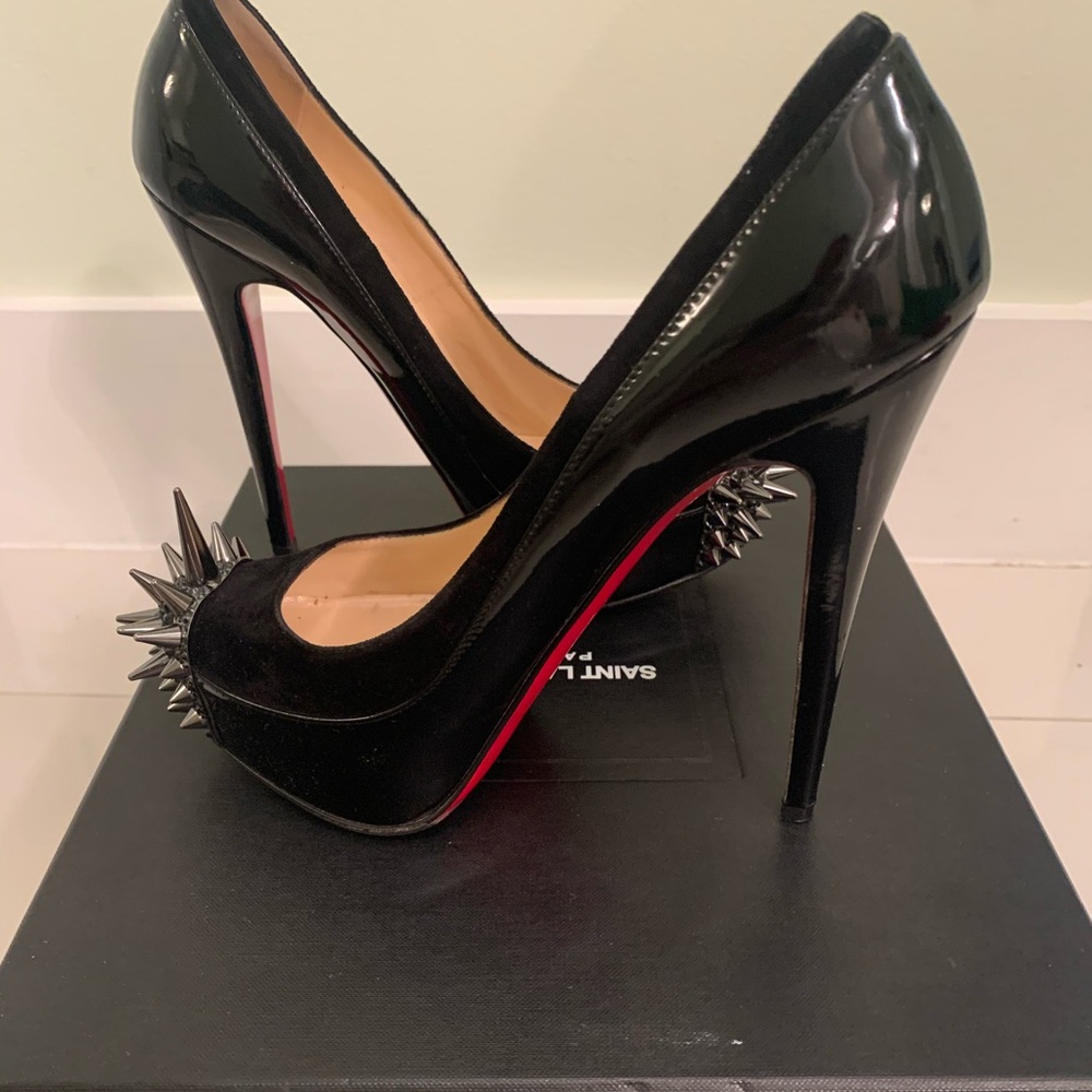 Christian Louboutin 37.5 black spiked toe shoes